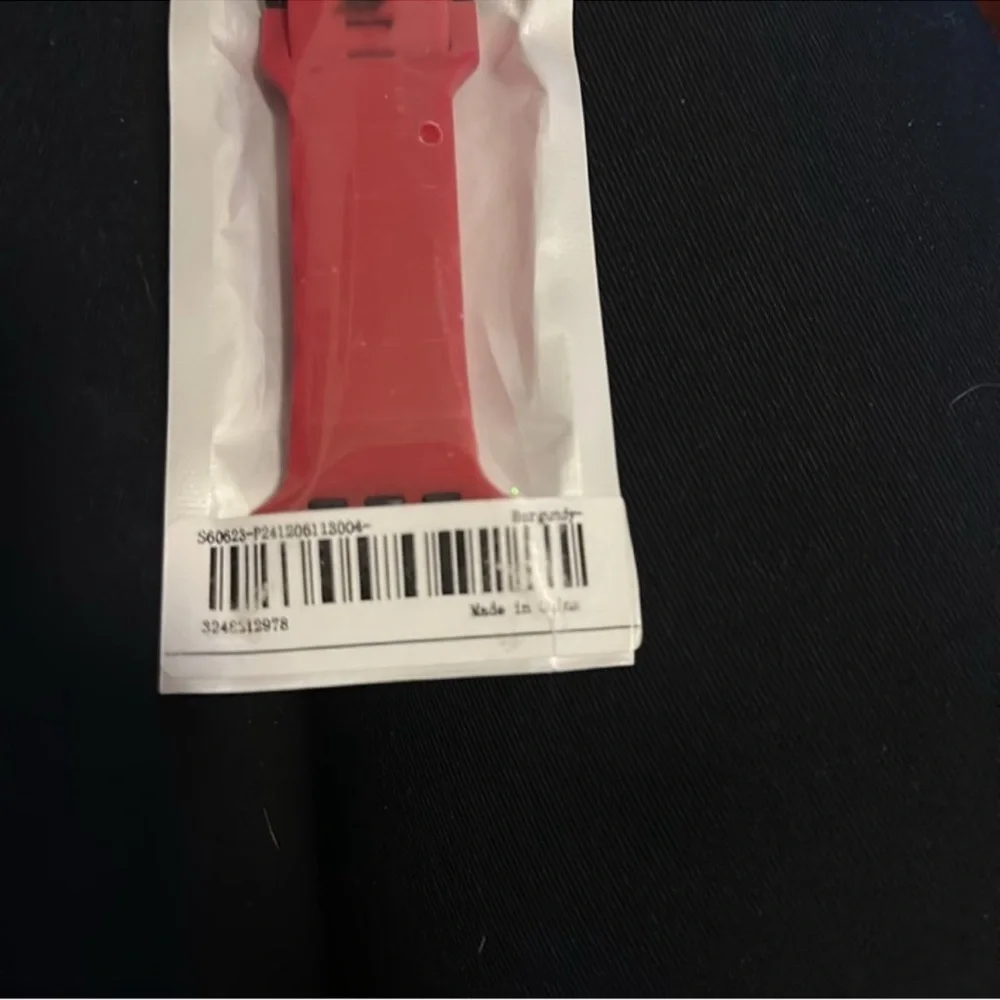 BNWT burgundy watch band for iwatch fits 44 mm to 49 mm